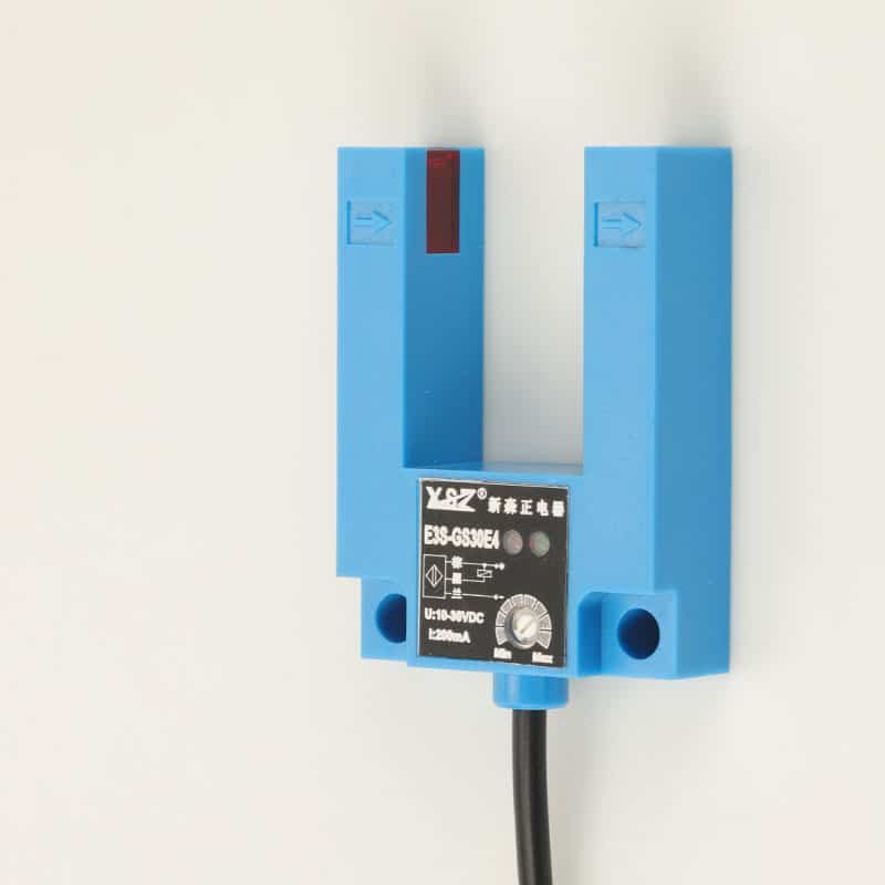 E3S-GS30E2 30 mm Slot Photoelectric Sensor